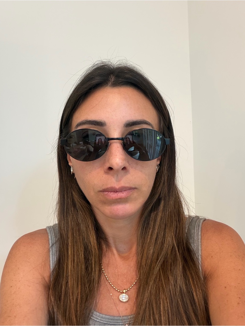 Saint Laurent Black Round Women's Sunglasses - Picture 2 of 5